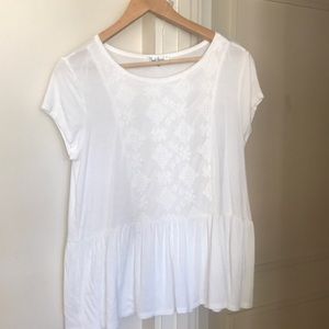 White blouse with lace